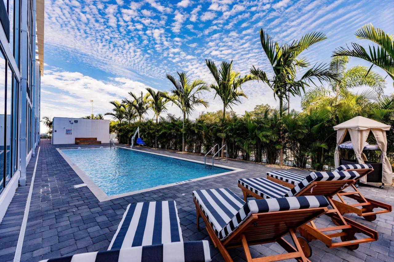 Kompose Boutique Hotel Sarasota Eksteriør billede