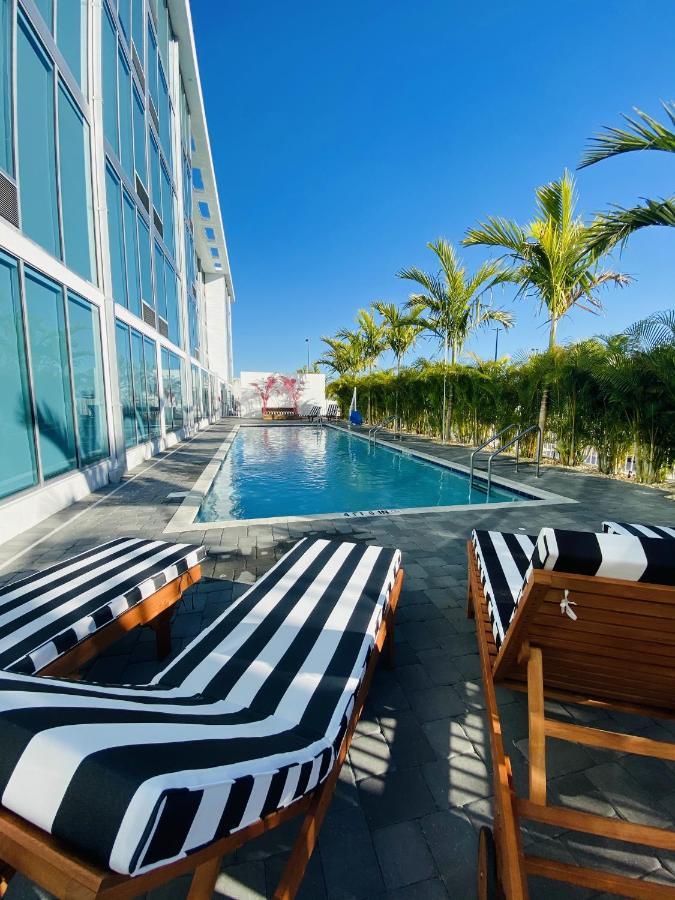 Kompose Boutique Hotel Sarasota Eksteriør billede